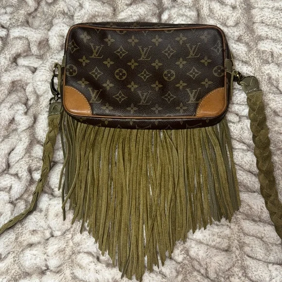 Vintage Boho Bags genuine Louis Vuitton fringe crossbody - Picture 3 of 4